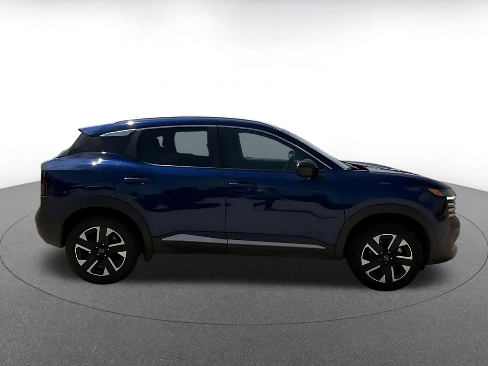 2026 Nissan Kicks - Image 17 of 31