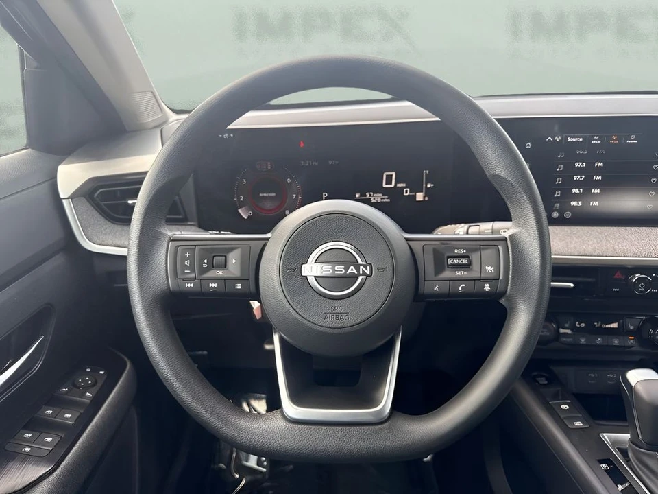 2026 Nissan Kicks - Image 10 of 25
