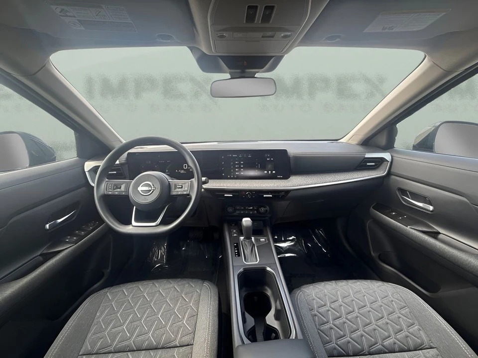 2026 Nissan Kicks - Image 9 of 25