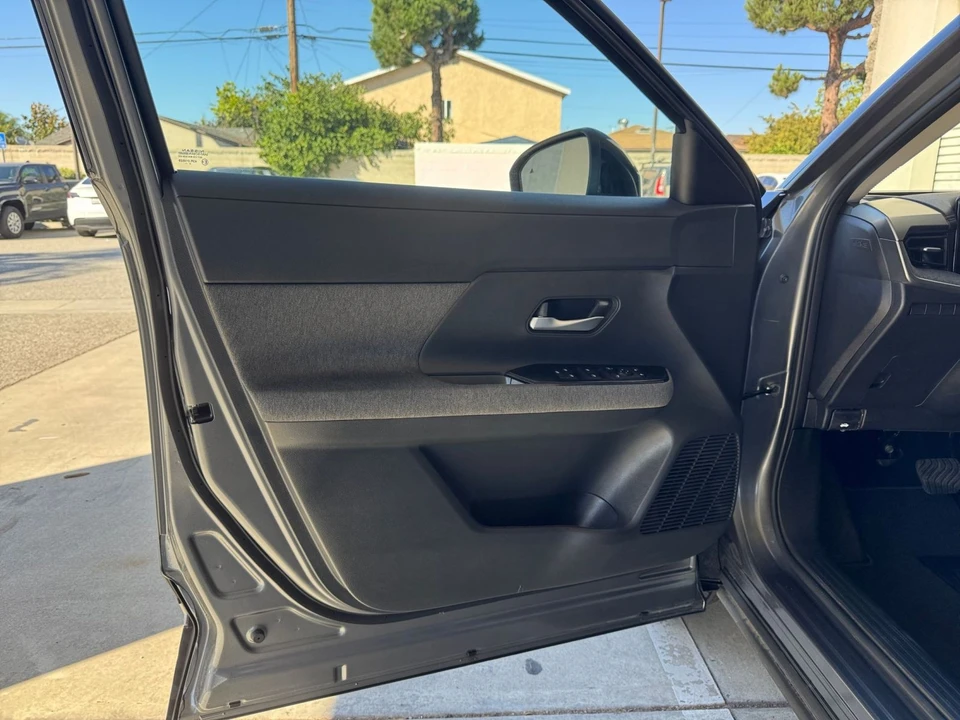 2026 Nissan Kicks - Image 20 of 31