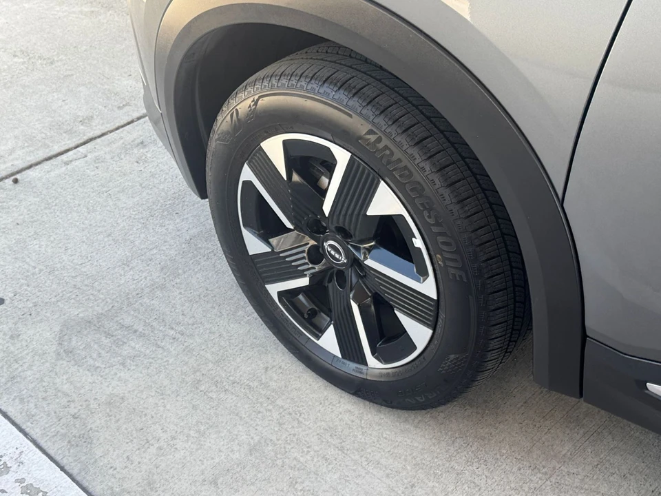 2026 Nissan Kicks - Image 31 of 31