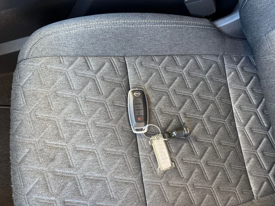 2026 Nissan Kicks - Image 23 of 31