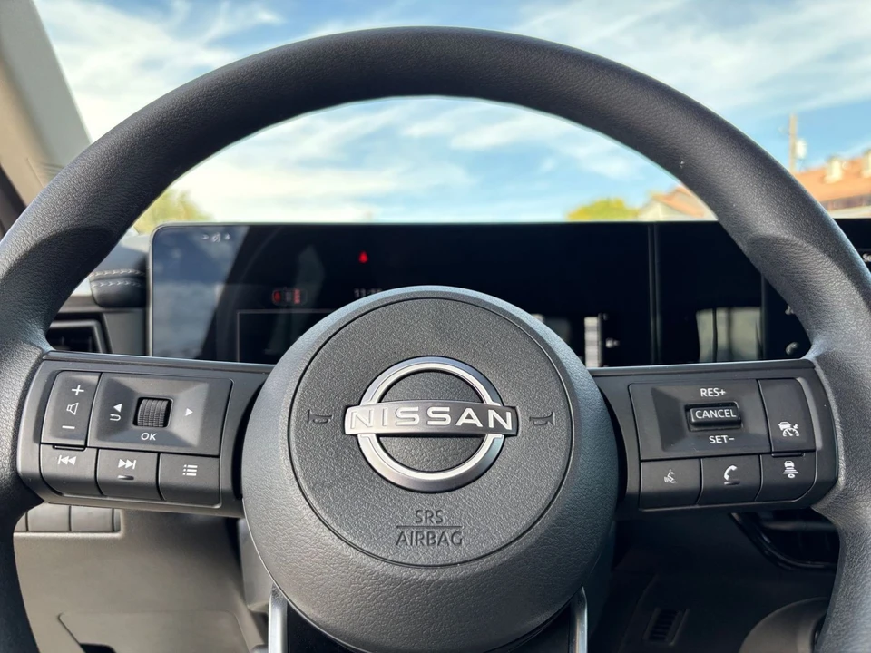 2026 Nissan Kicks - Image 28 of 31