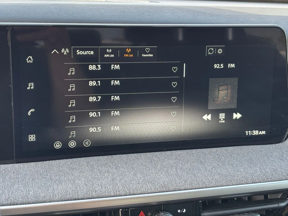 2026 Nissan Kicks - Image 21 of 31