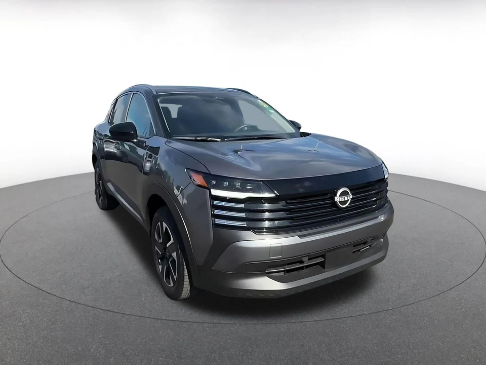 2026 Nissan Kicks - Image 3 of 31
