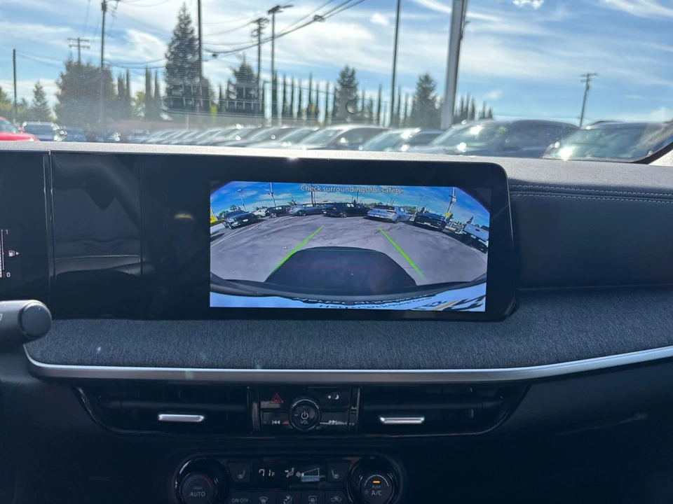 2026 Nissan Kicks - Image 23 of 31