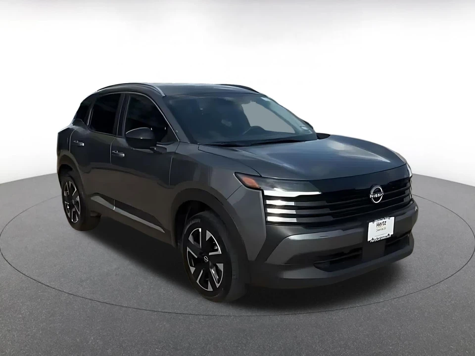 2026 Nissan Kicks - Image 3 of 31