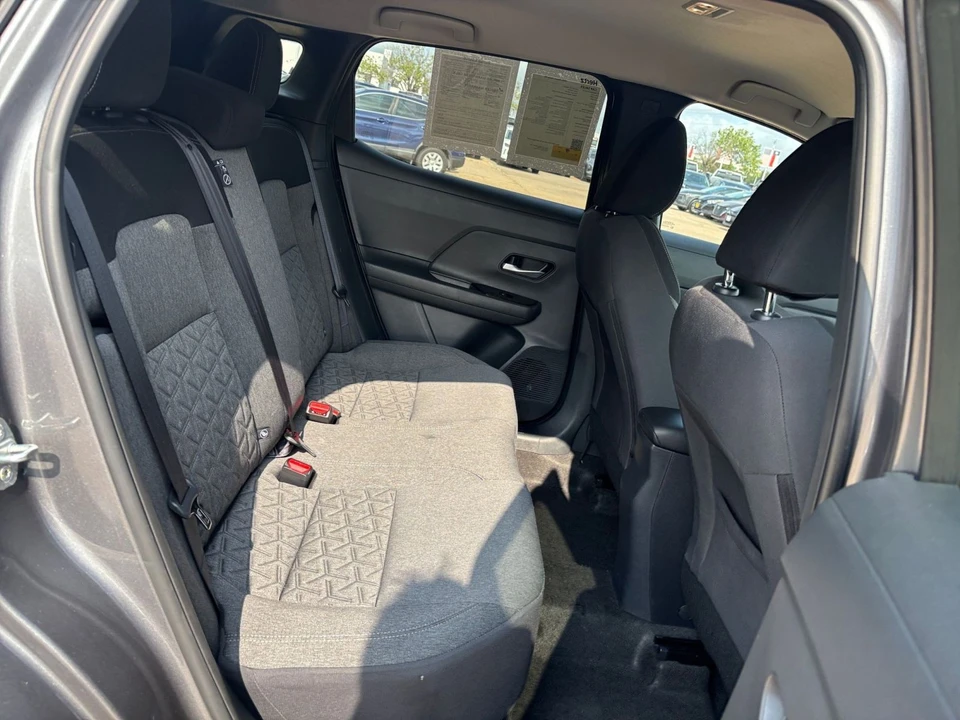 2026 Nissan Kicks - Image 26 of 31