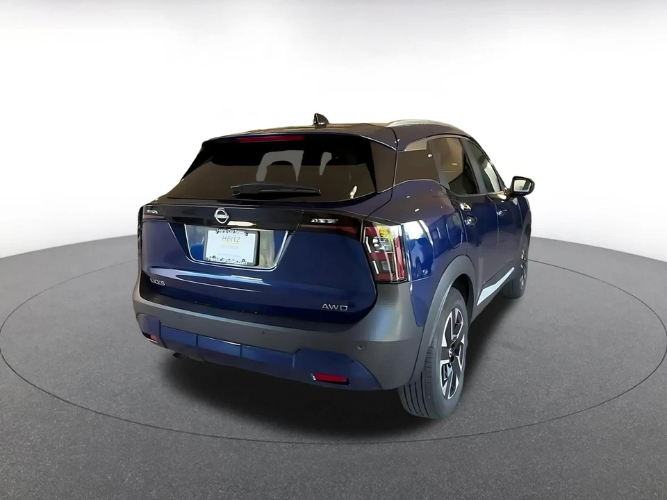 2026 Nissan Kicks - Image 16 of 31