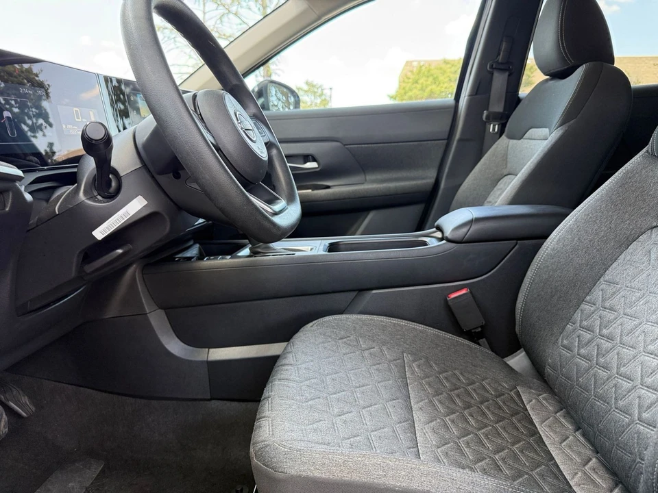 2026 Nissan Kicks - Image 28 of 31