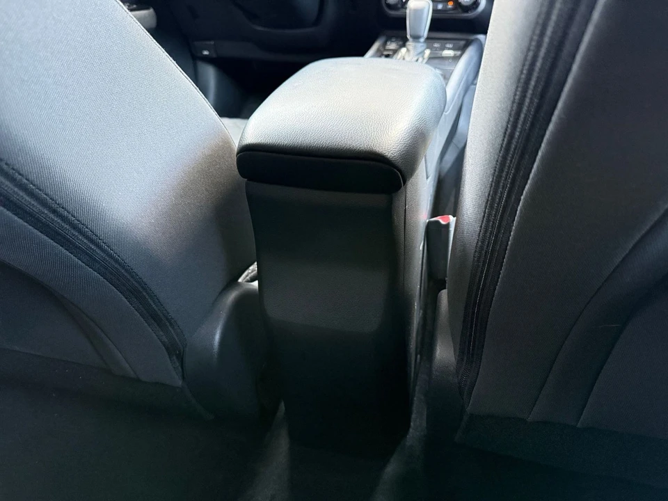 2026 Nissan Kicks - Image 24 of 31