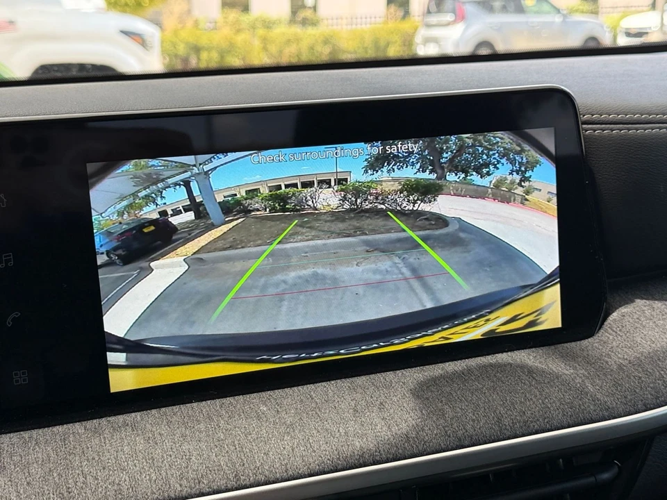 2026 Nissan Kicks - Image 26 of 31