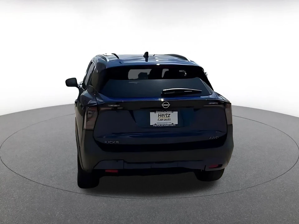 2026 Nissan Kicks - Image 14 of 31