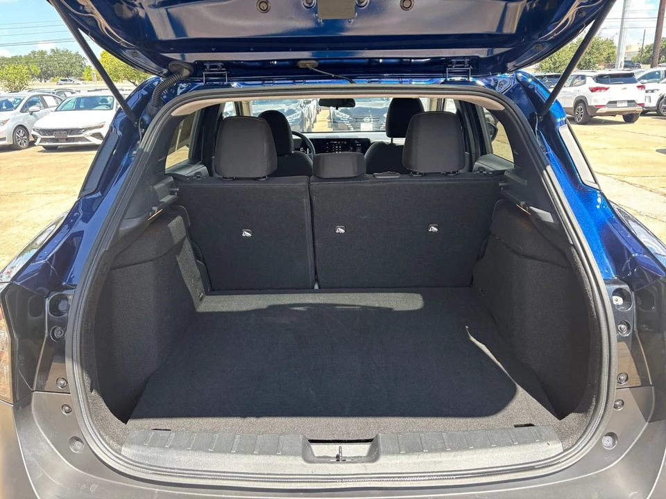 2026 Nissan Kicks - Image 31 of 31