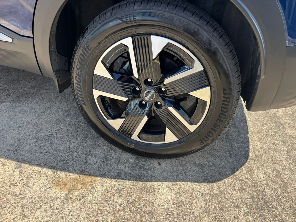 2026 Nissan Kicks - Image 30 of 31