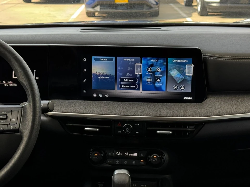 2026 Nissan Kicks - Image 18 of 31
