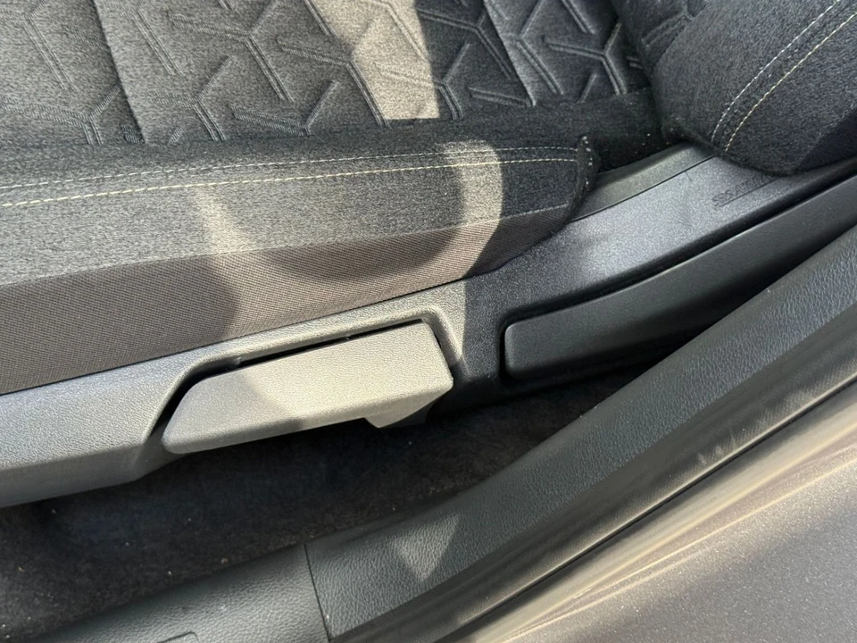 2026 Nissan Kicks - Image 23 of 31