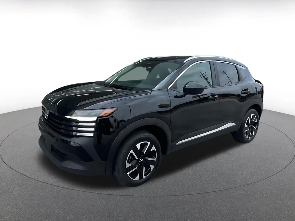 2026 Nissan Kicks - Image 9 of 31