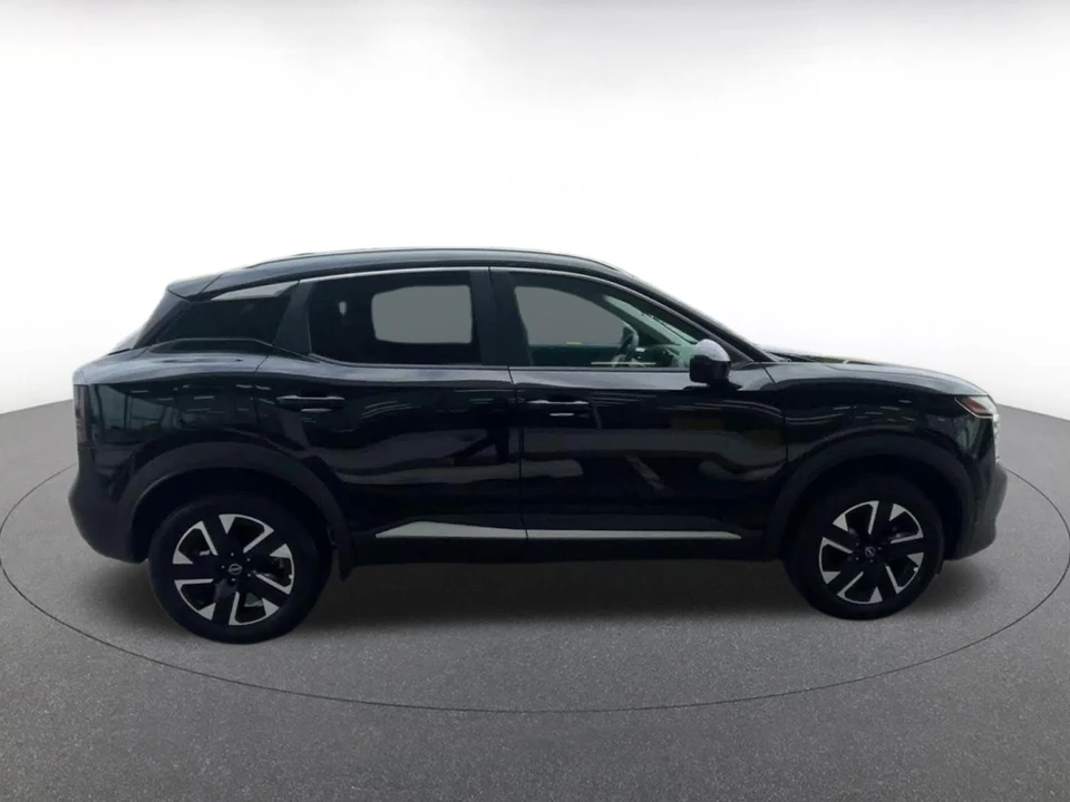 2026 Nissan Kicks - Image 18 of 31