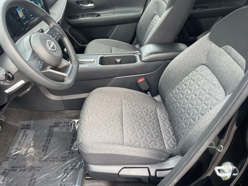 2026 Nissan Kicks - Image 25 of 31