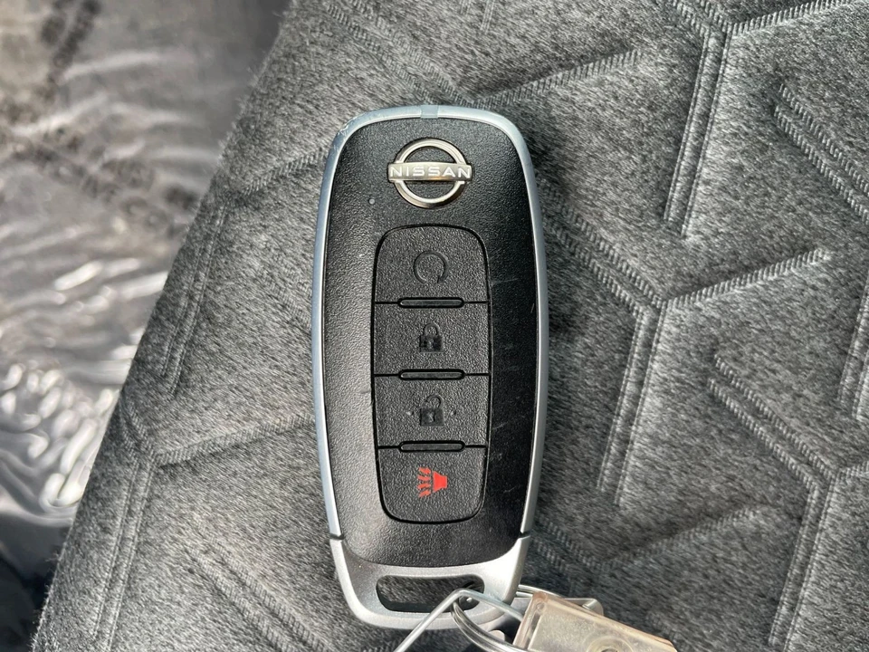 2026 Nissan Kicks - Image 23 of 31
