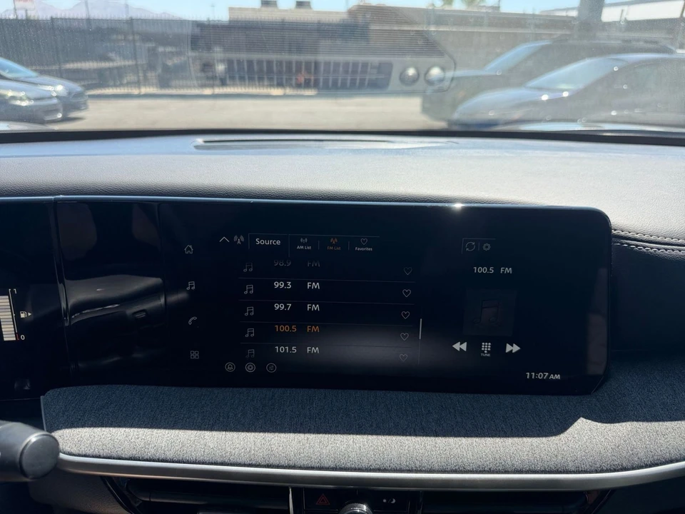 2026 Nissan Kicks - Image 21 of 31