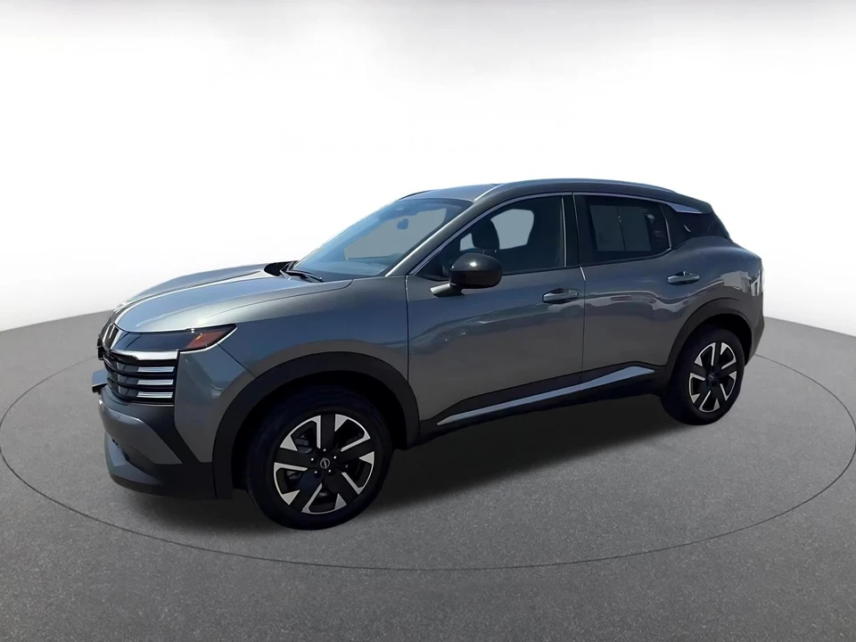 2026 Nissan Kicks - Image 8 of 31