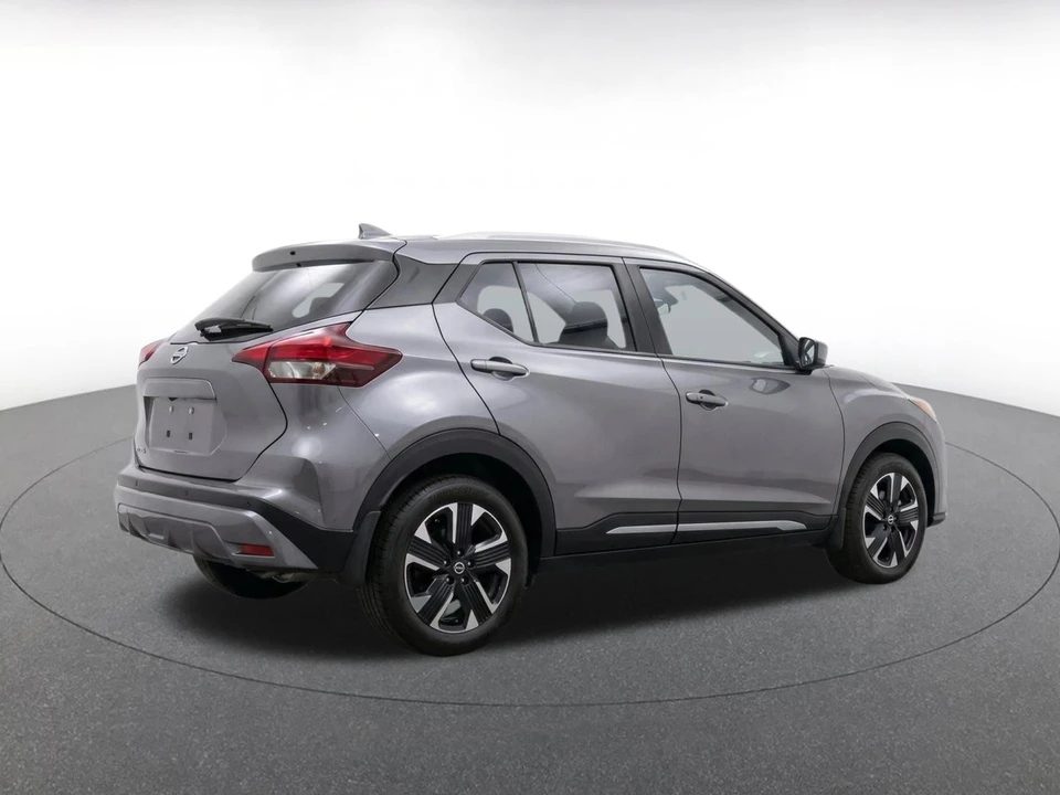 2026 Nissan Kicks - Image 11 of 24
