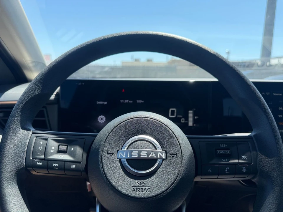 2026 Nissan Kicks - Image 28 of 31