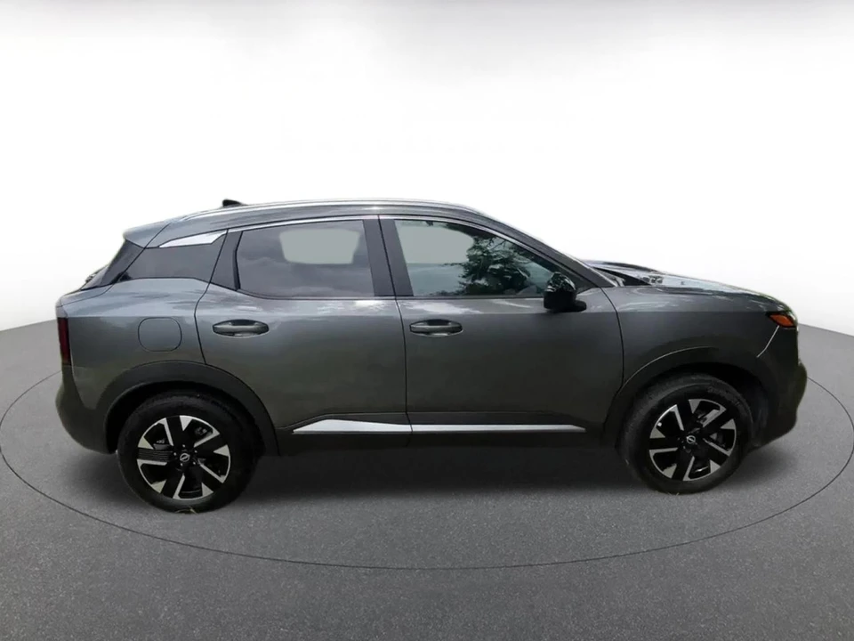 2026 Nissan Kicks - Image 18 of 31