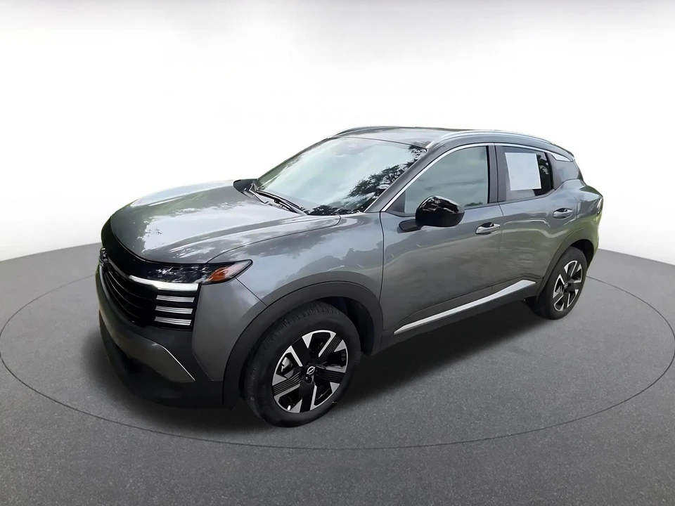 2026 Nissan Kicks - Image 9 of 31