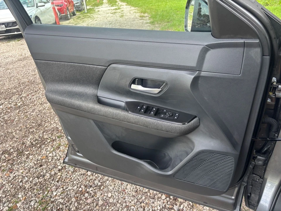 2026 Nissan Kicks - Image 20 of 31