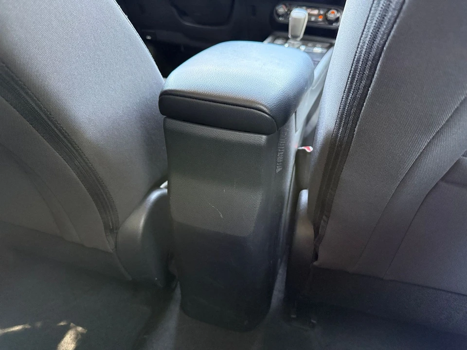 2026 Nissan Kicks - Image 24 of 31