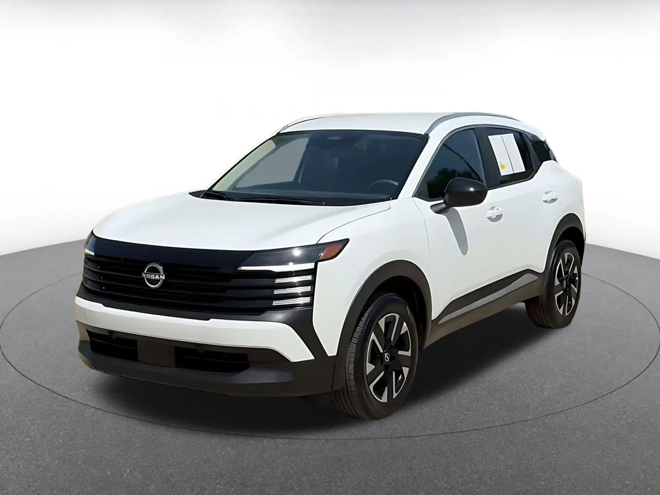 2026 Nissan Kicks - Image 7 of 31