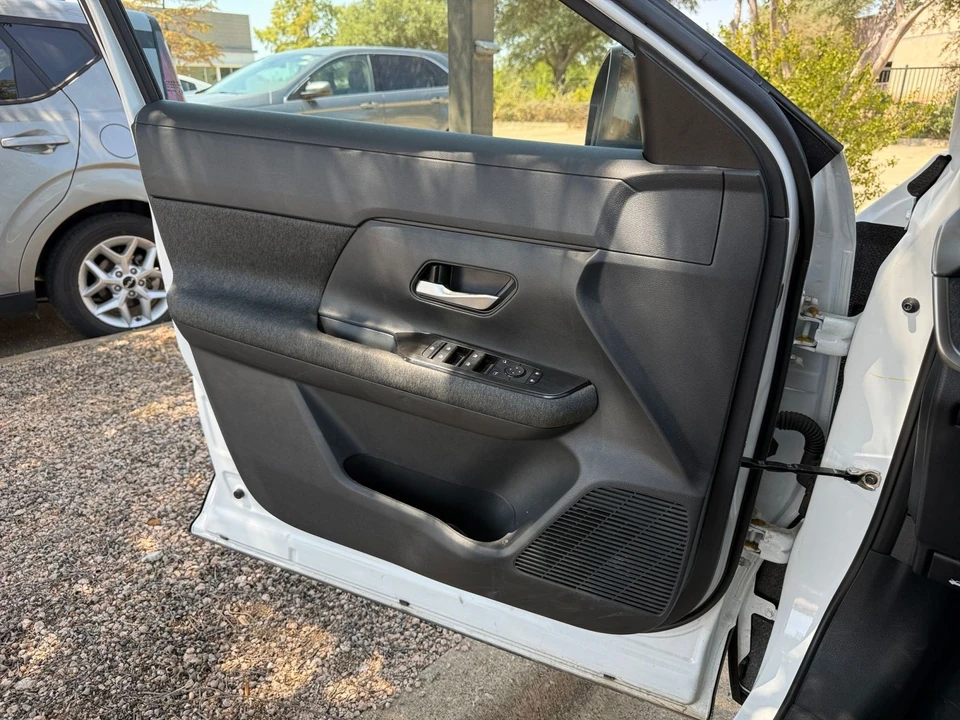 2026 Nissan Kicks - Image 20 of 31
