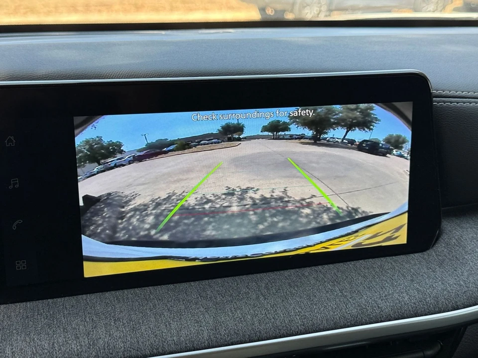 2026 Nissan Kicks - Image 26 of 31