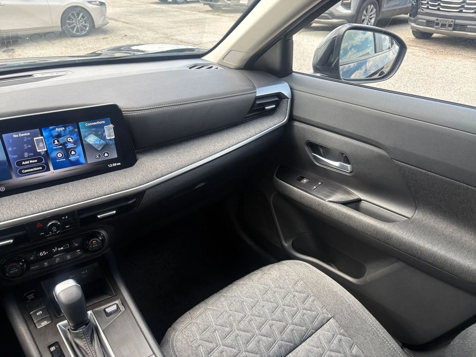 2026 Nissan Kicks - Image 31 of 31