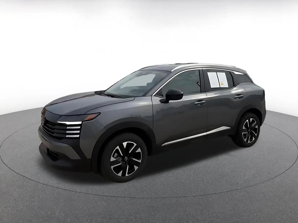 2026 Nissan Kicks - Image 9 of 31