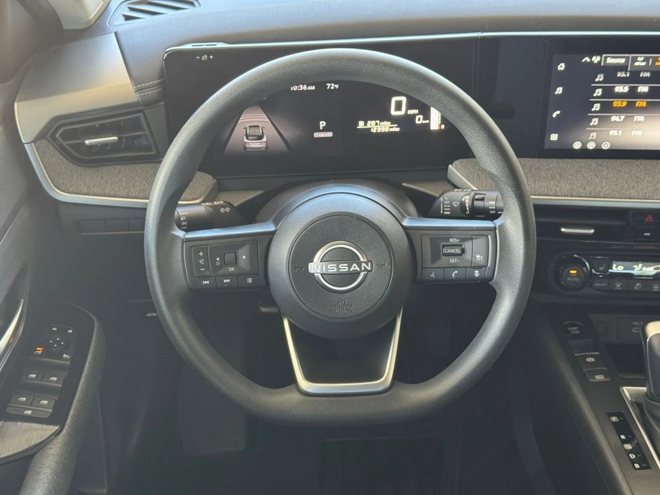 2026 Nissan Kicks - Image 27 of 31