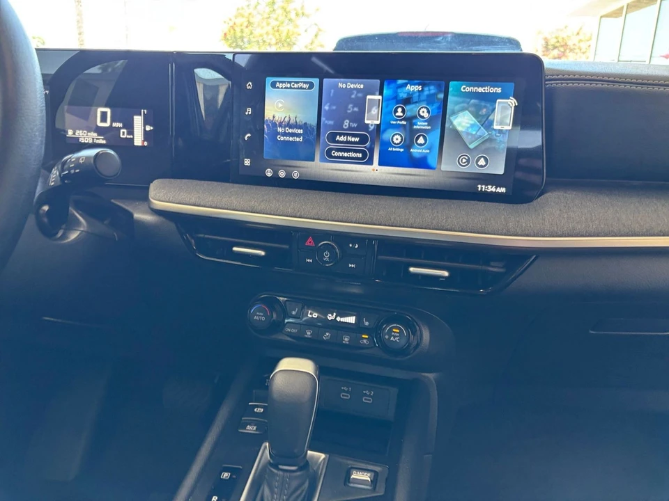 2026 Nissan Kicks - Image 22 of 31