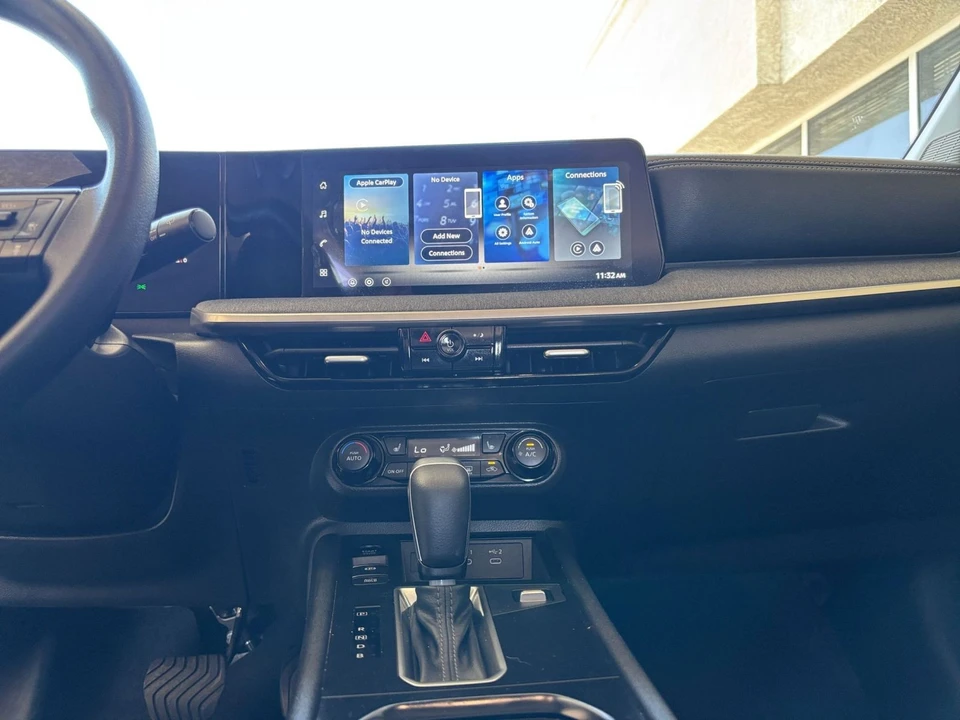 2026 Nissan Kicks - Image 19 of 31