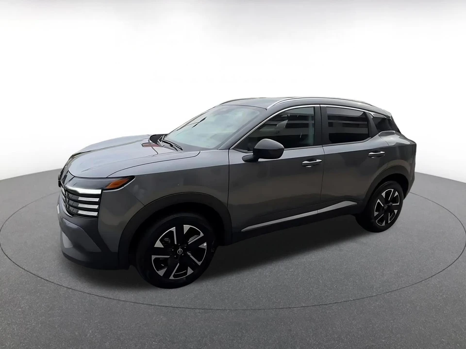 2026 Nissan Kicks - Image 8 of 31