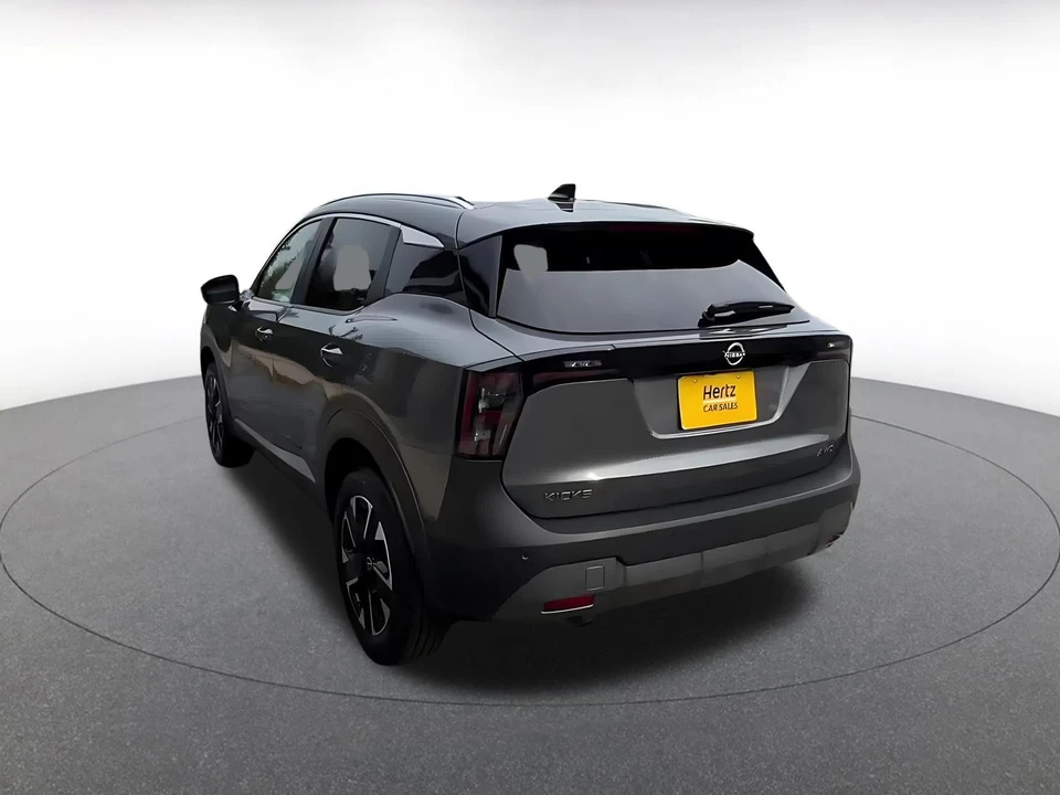 2026 Nissan Kicks - Image 12 of 31
