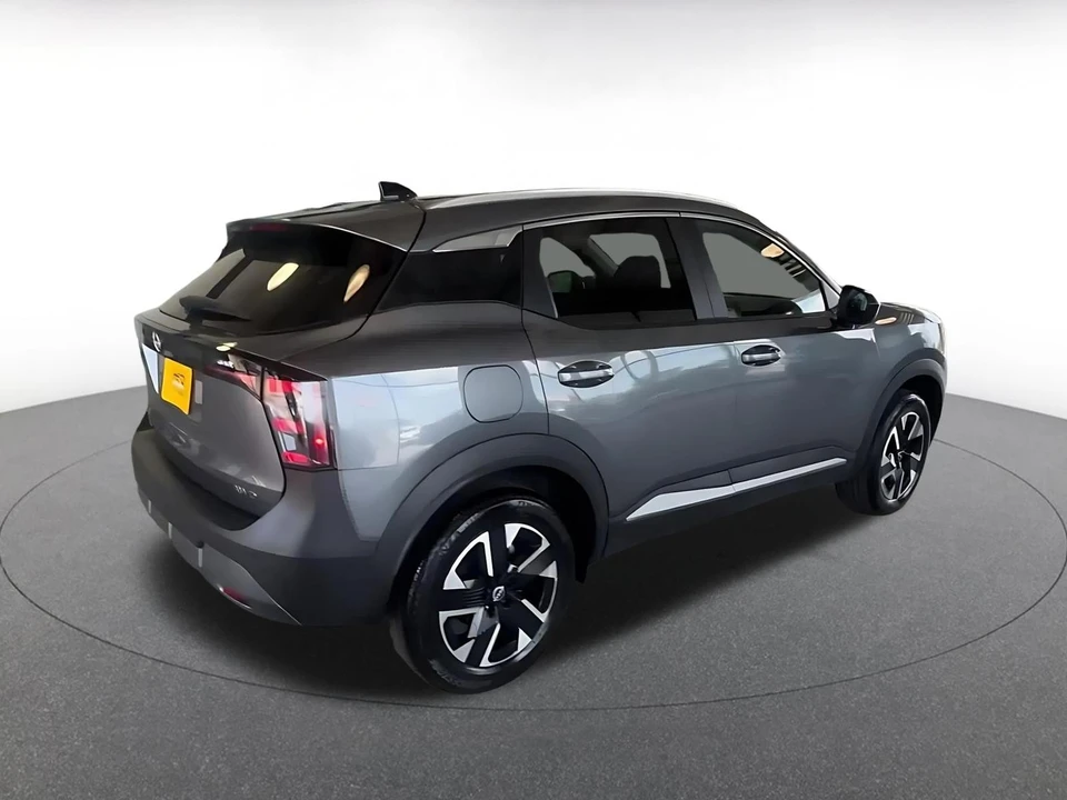 2026 Nissan Kicks - Image 15 of 31