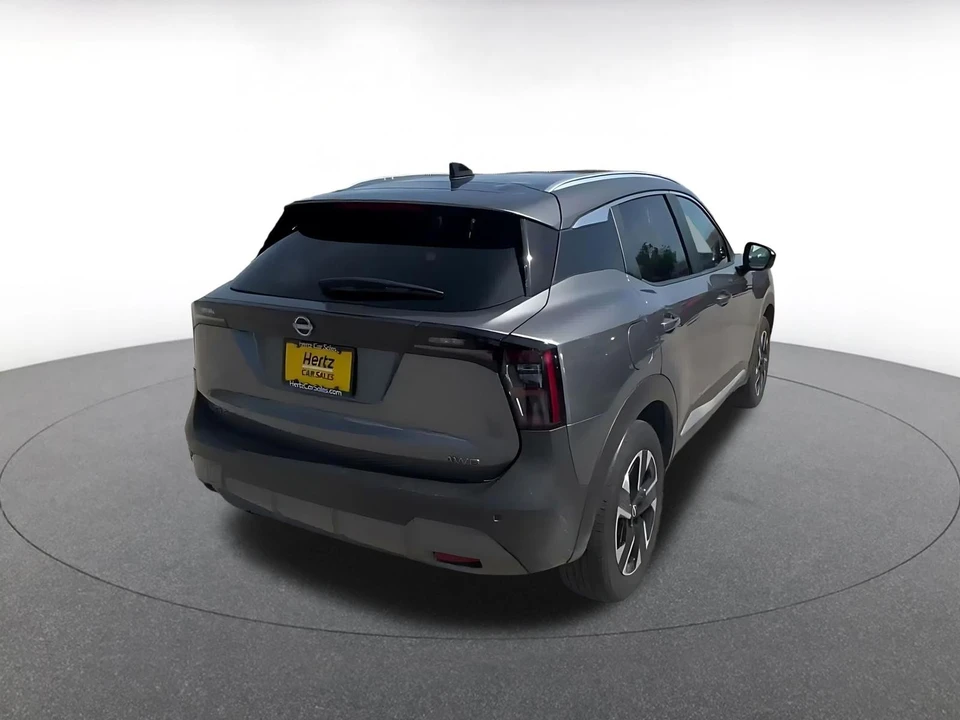 2026 Nissan Kicks - Image 16 of 31