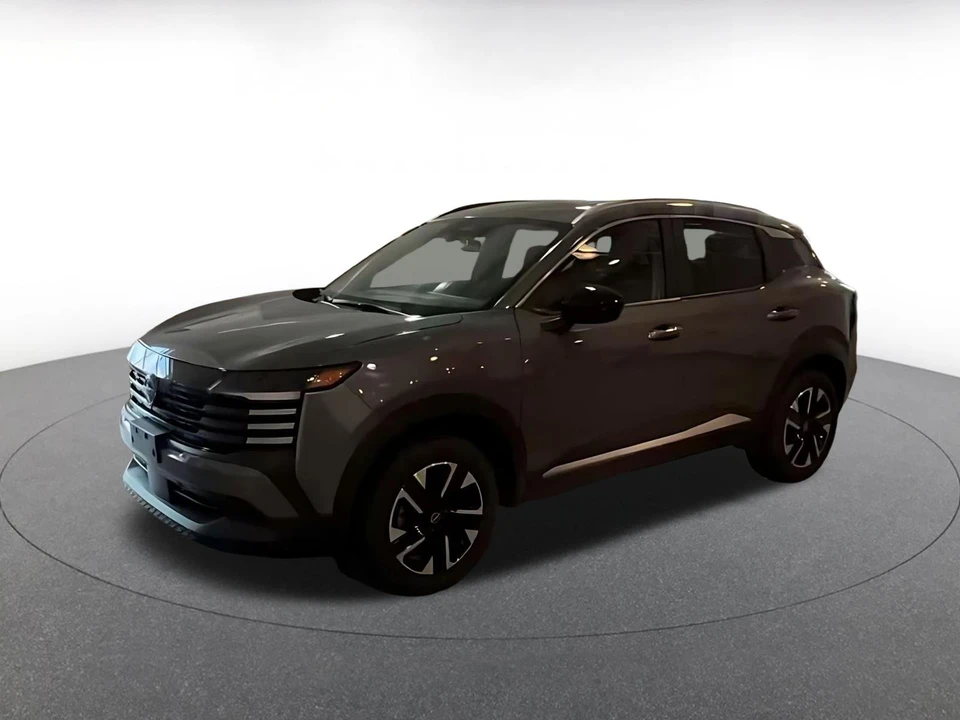 2026 Nissan Kicks - Image 8 of 31