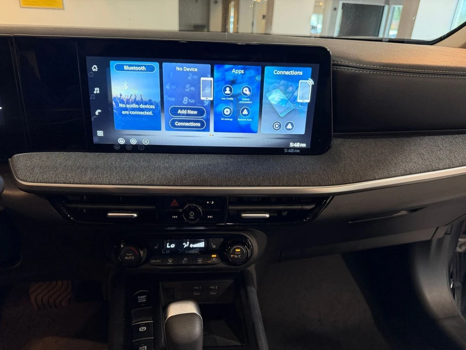 2026 Nissan Kicks - Image 18 of 31