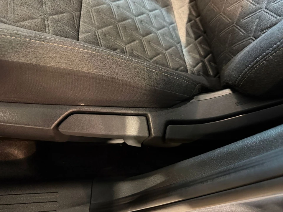 2026 Nissan Kicks - Image 23 of 31