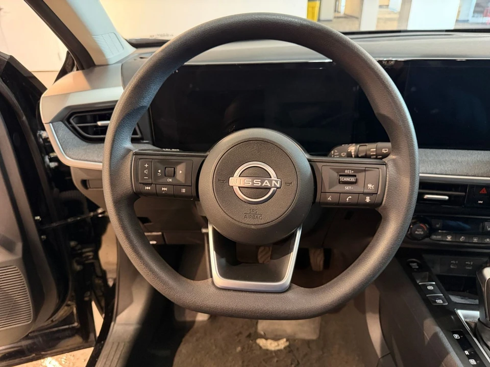2026 Nissan Kicks - Image 28 of 31