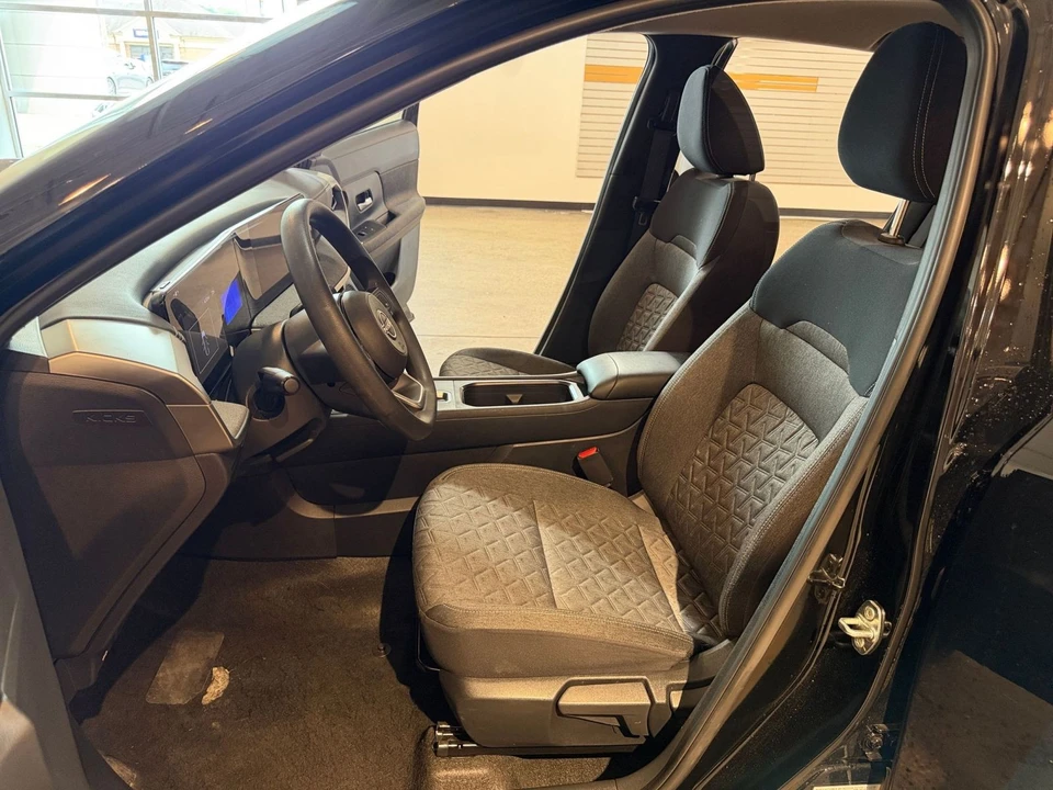 2026 Nissan Kicks - Image 27 of 31